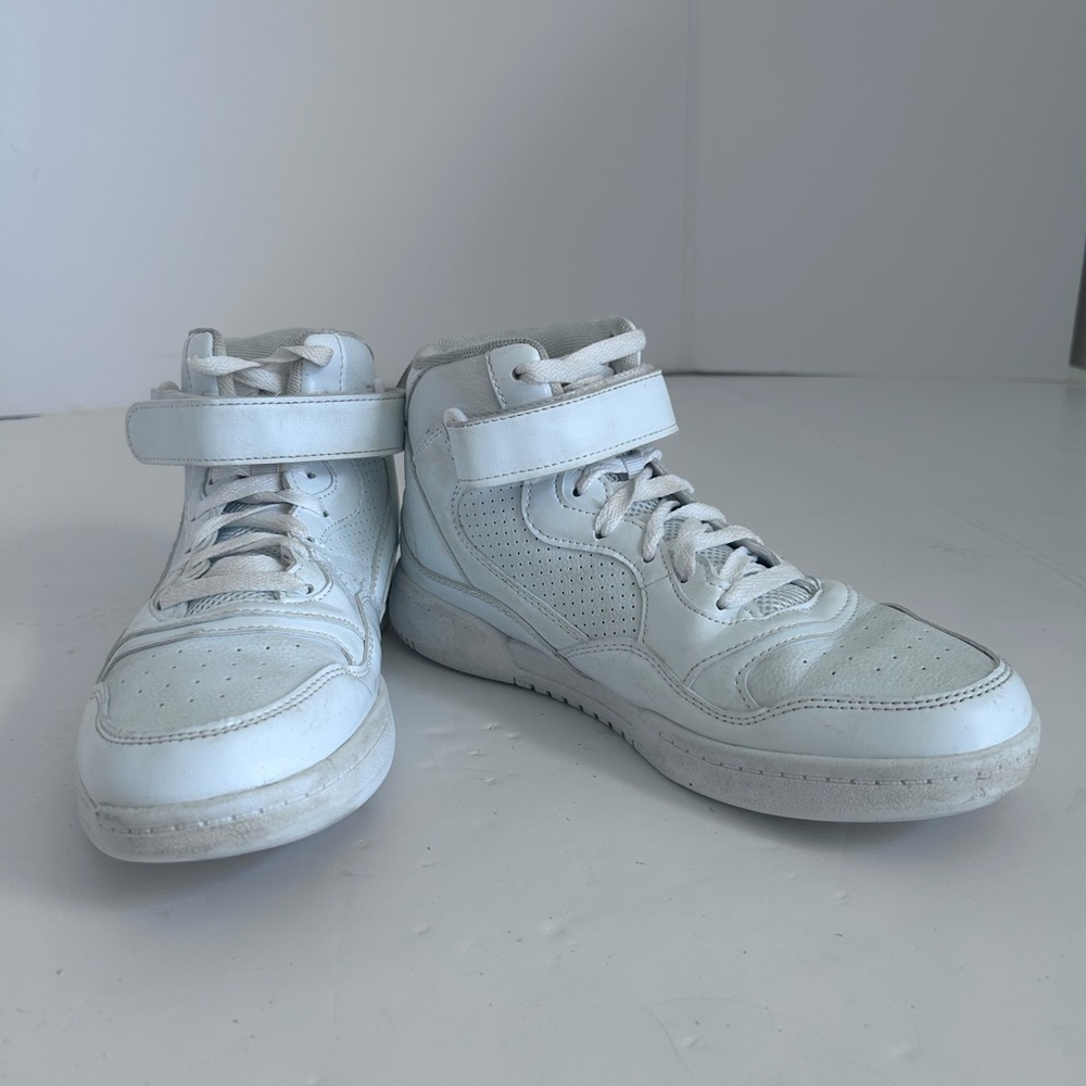 And1 White Athletic Shoes High-Top Basketball Design 8.5